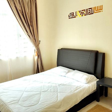 Cosy Casa Hana 4Br 3B クアンタン エクステリア 写真