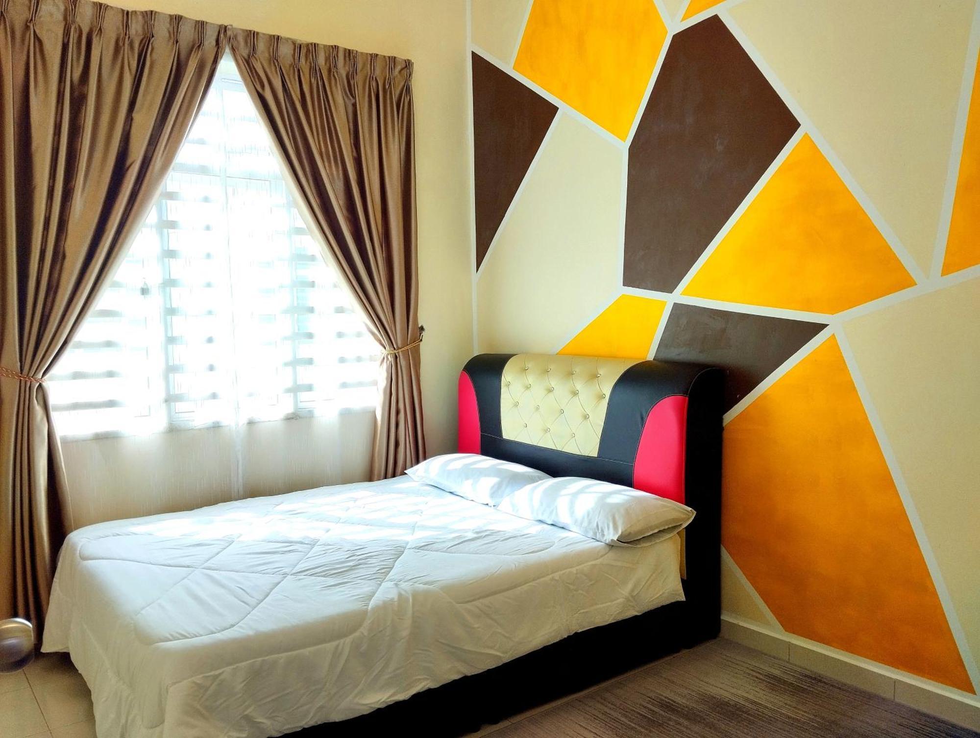 Cosy Casa Hana 4Br 3B クアンタン エクステリア 写真